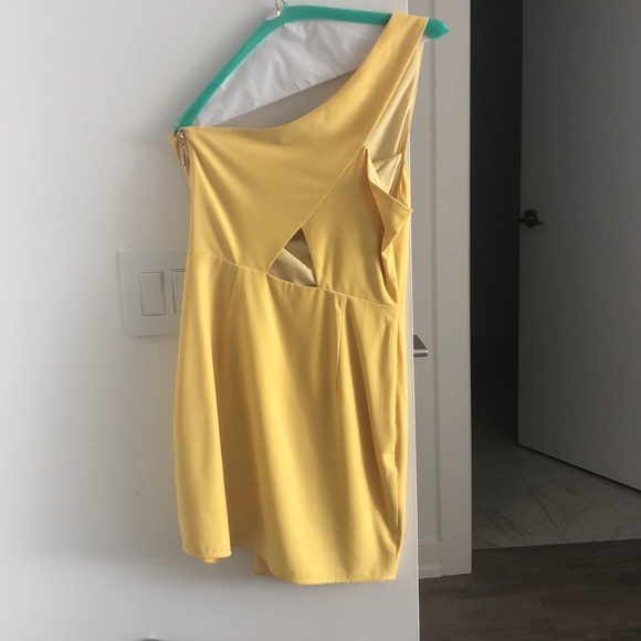 Yellow cocktail dress - Picture 2 of 4